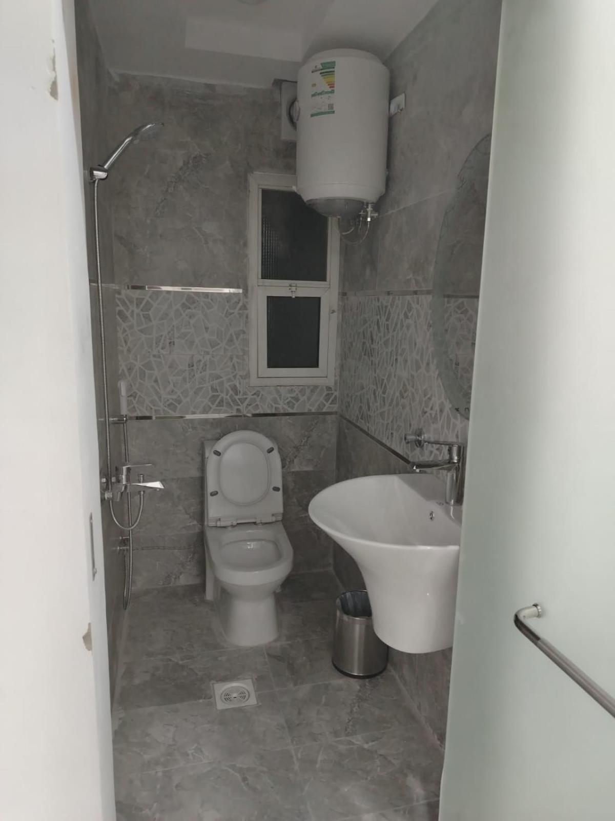 الرياده الفاخره